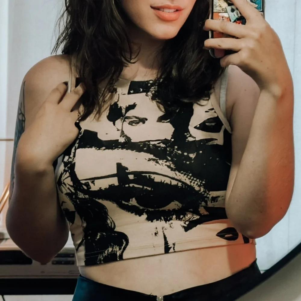 SHEIN Beige Crop Tank with Black Graphic Print - Picture 3 of 5